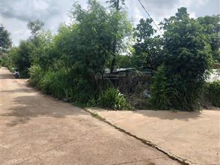 Bán gấp 2500m2 100m2 tc, bê tông, 3 mặt tiền, cách nhựa 300m2, sổ 1,7 tỷ.  a nhật