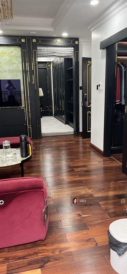 Chủ cần tiền bán giá tốt căn 520m2399tỷ biệt thự vinhomes central park, đã có sổ đỏ, miễn phí dv