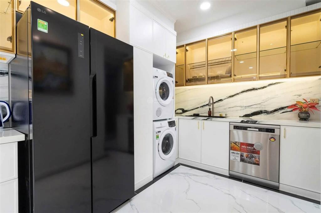 Cho thuê căn hộ giá tốt chỉ(1pn 16tr)(2pn 18tr)(3pn 30tr)(4pn 45tr) dự án vinhomes central park