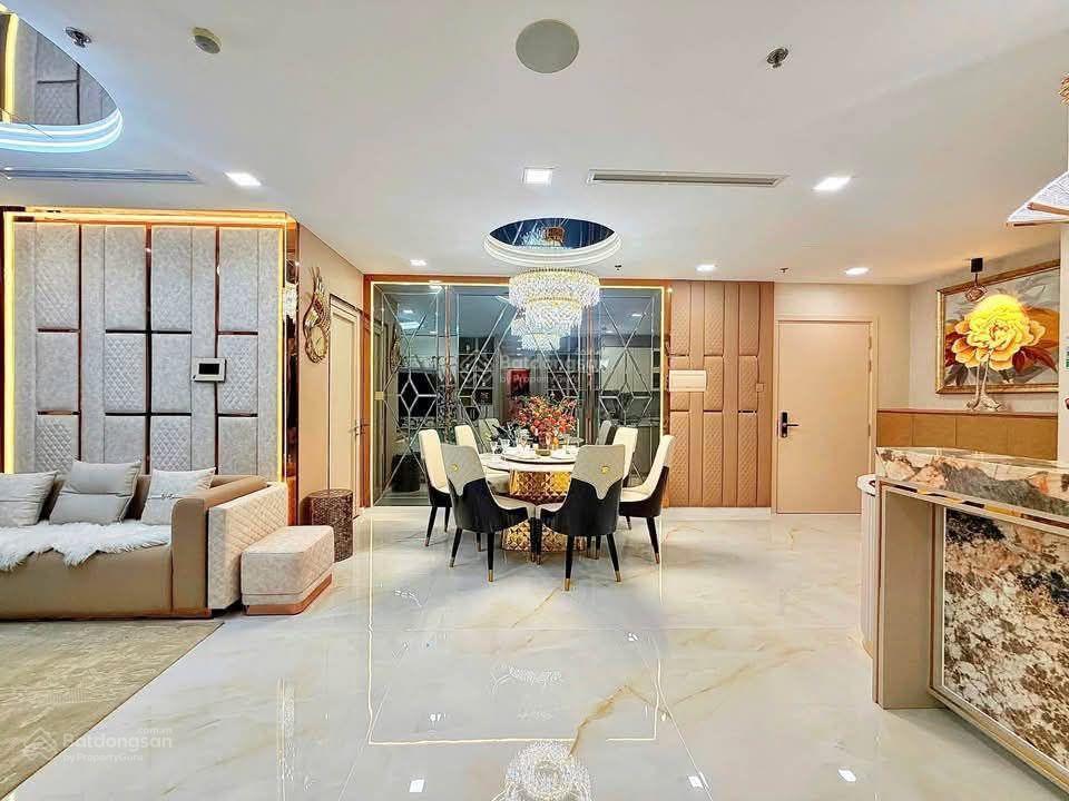 Cho thuê căn 2pn dt 88m2, view trực diện sông tòa p5 vinhomes central park giá tốt 26triệu/tháng.