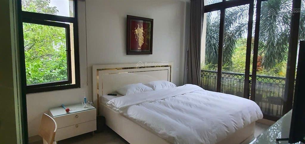 Tin chính xác cho thuê biệt thự loại diện tích dt 600m2 giá 409 triệu/th vinhomes central park