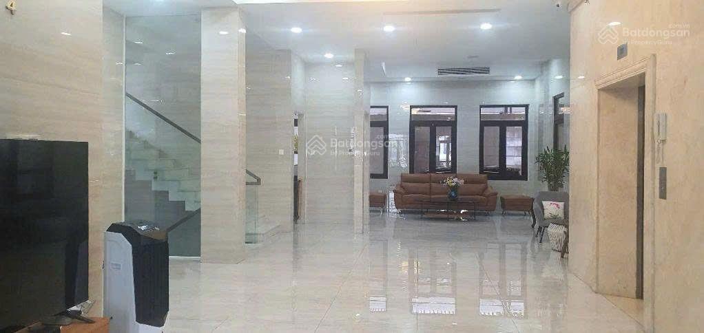 Tin chính xác cho thuê biệt thự loại diện tích dt 600m2 giá 409 triệu/th vinhomes central park