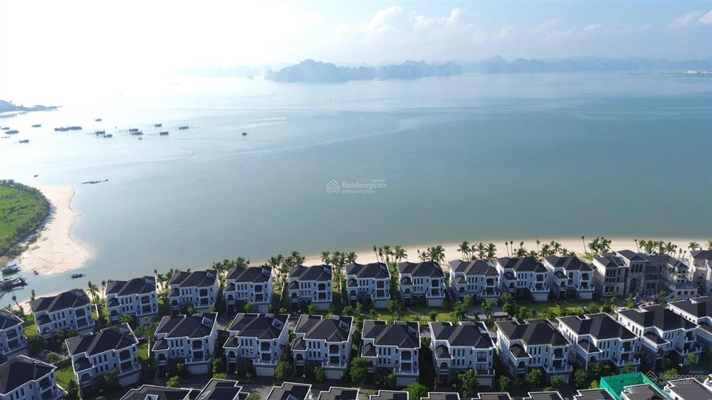 Cơ hội sở hữu nổi bật biệt thự grand bay hạ long  căn biệt thự trực diện biển 697m2 đất