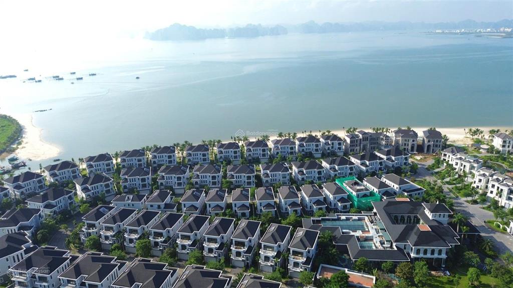 Cơ hội sở hữu nổi bật biệt thự grand bay hạ long  căn biệt thự trực diện biển 697m2 đất