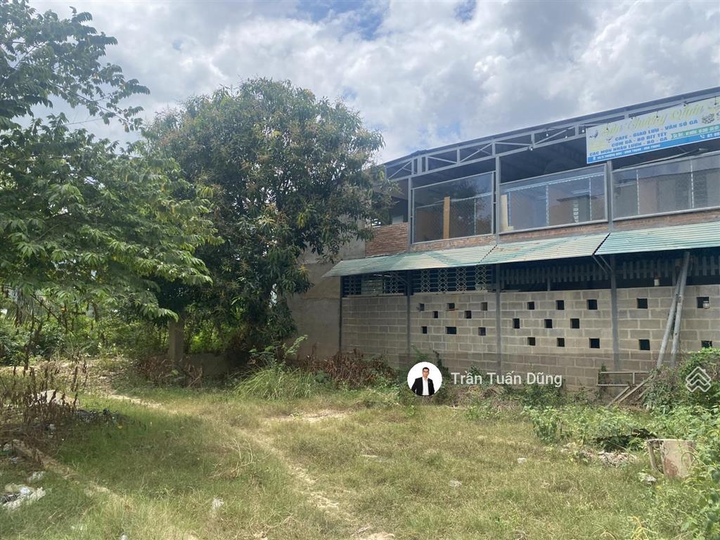 Bán gấp lô đất giá rẻ tại phường tay nha trang