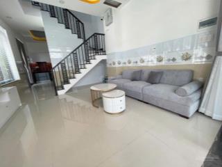 Cho thuê nhà nguyên căn 4 tầng 5 phòng ngủ 5 nhà vệ sinh