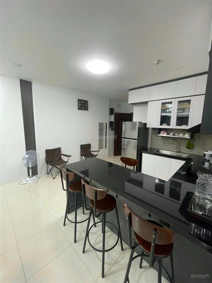 Cho thuê chung cư ph 2pn 2wc full nội thất
