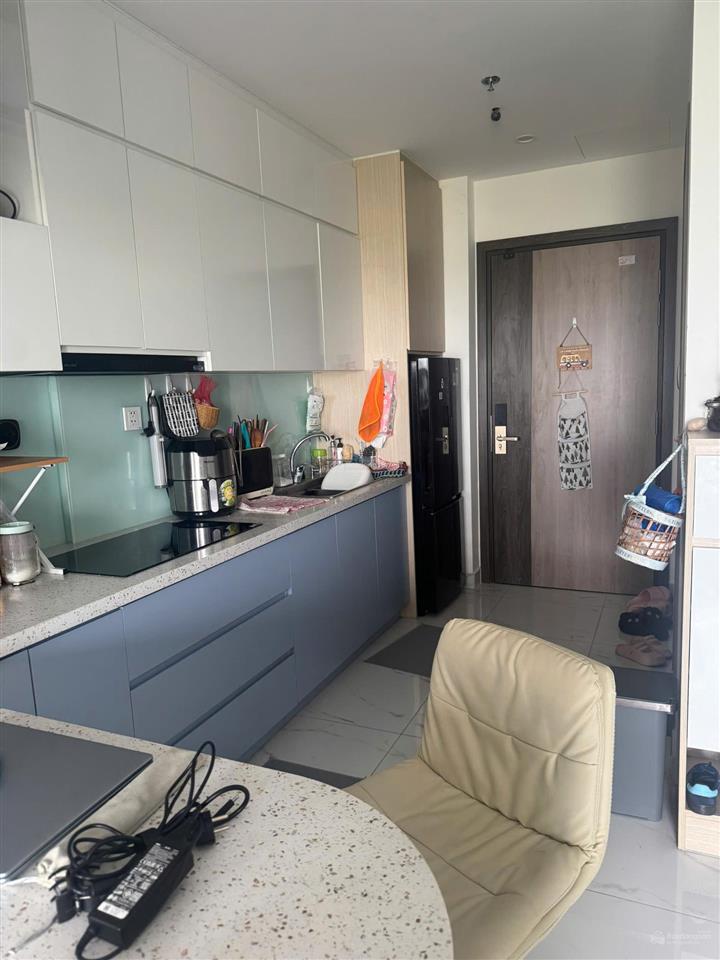 Chính chủ cần bán cc the beverly solari, 2,8 tỷ, 30m2, view đẹp tại long bình, q9, hcm
