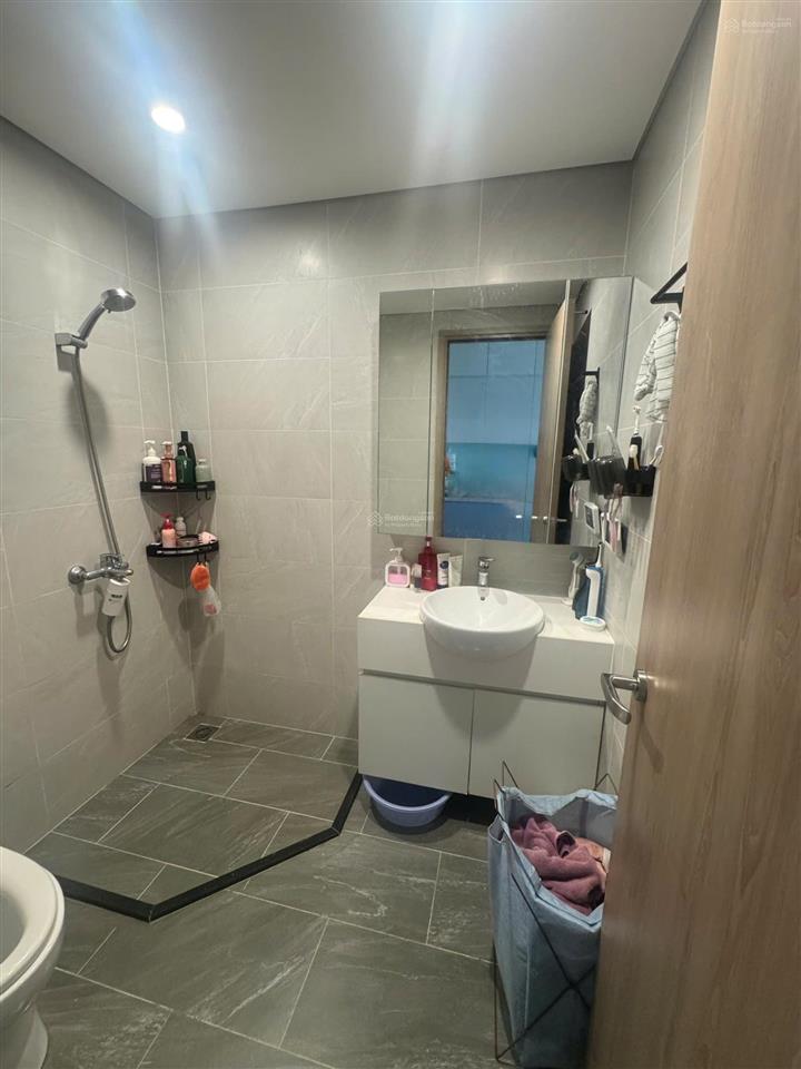 Chính chủ cần bán cc the beverly solari, 2,8 tỷ, 30m2, view đẹp tại long bình, q9, hcm