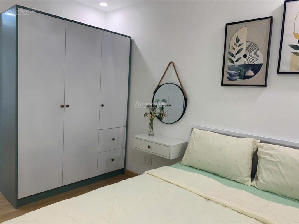 Cho thuê căn hộ sài gòn south residence 2pn nhà đẹp, ở liền giá 18,5tr   0906 313 ***