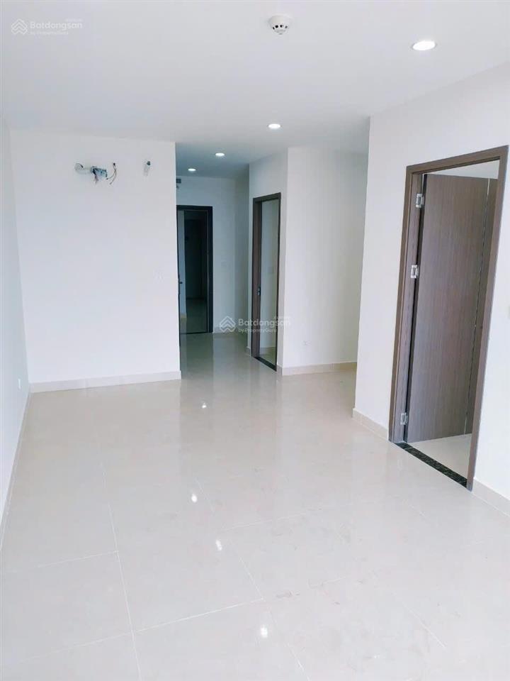 Cần bán nhanh căn ecolife 2 pn hướng đông nam tầng cao view sông. 0903 601 ***.nhà mới 100%