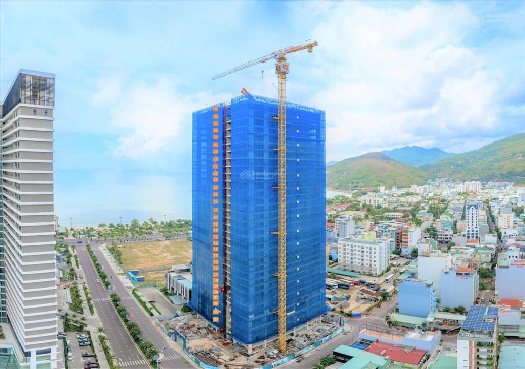 Kẹt tiền cần bán nhanh căn hộ studio 50m2 full nội thất chủ đầu tư.  ngay 0903 601 ***