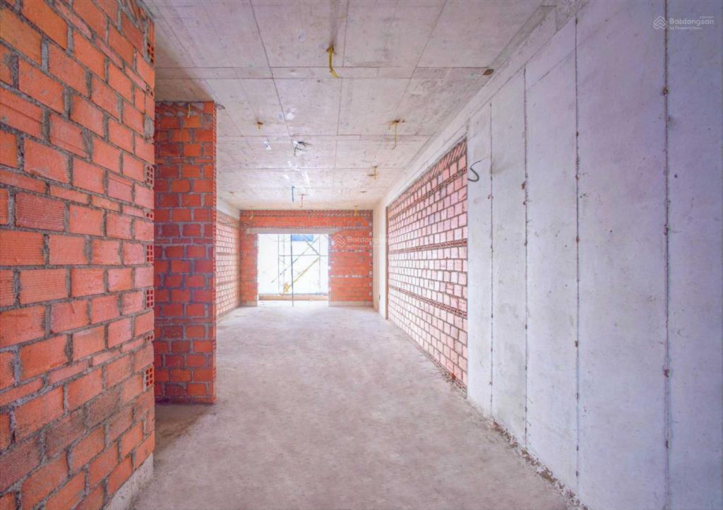 Kẹt tiền cần bán nhanh căn hộ studio 50m2 full nội thất chủ đầu tư.  ngay 0903 601 ***