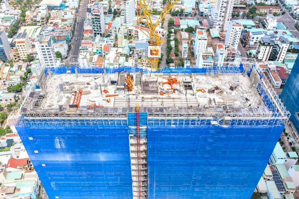 Kẹt tiền cần bán nhanh căn hộ studio 50m2 full nội thất chủ đầu tư.  ngay 0903 601 ***