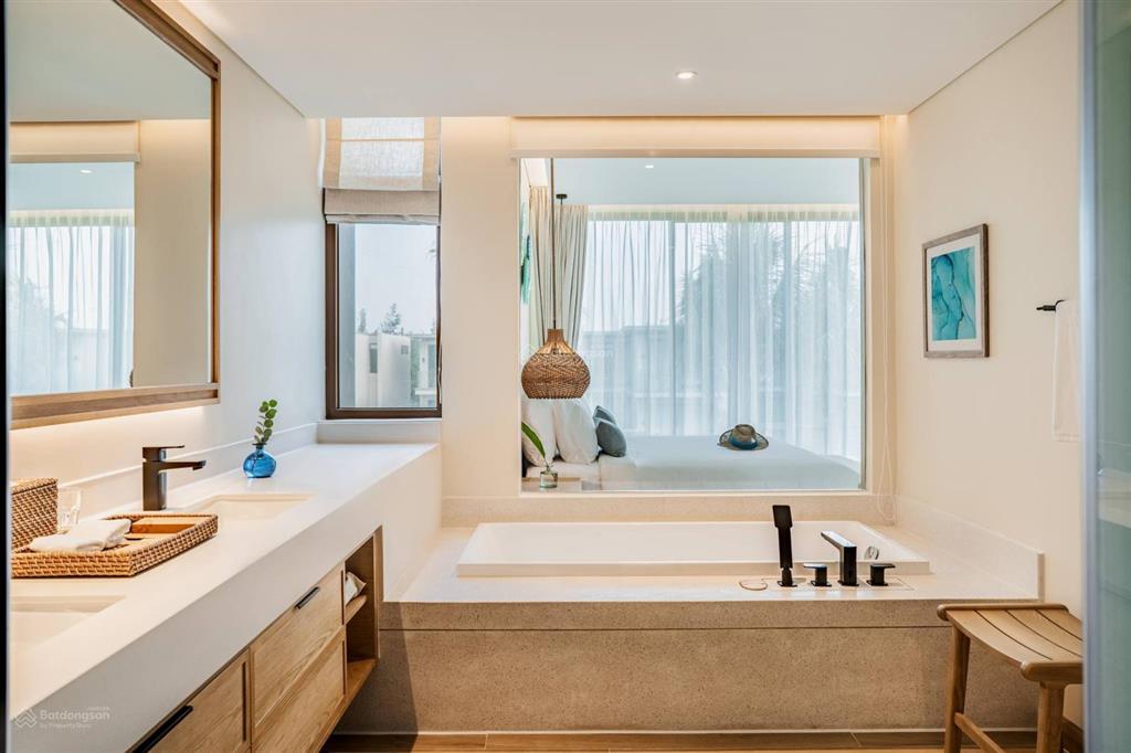 Sở hữu 1 căn vip nhất the ocean villas quy nhơn căn 4pn hàng limited.  0903 601 ***