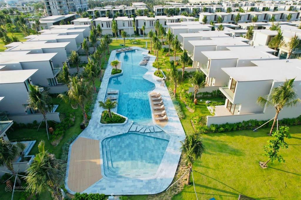 Chỉ 7tỷ 950 sở hữu ngay căn villas được vận hành bởi fushion.  0903 601 ***