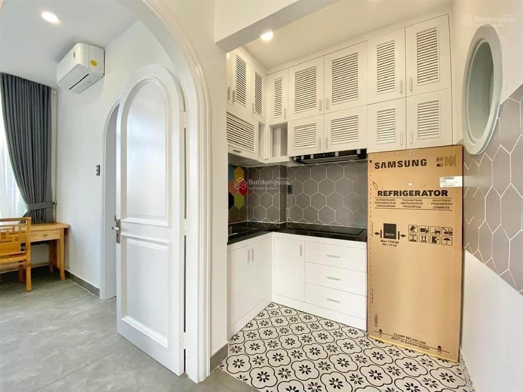 Căn hộ mới xây huỳnh văn bánh full tiện nghi 7.5 triệu gần lê văn sỹ