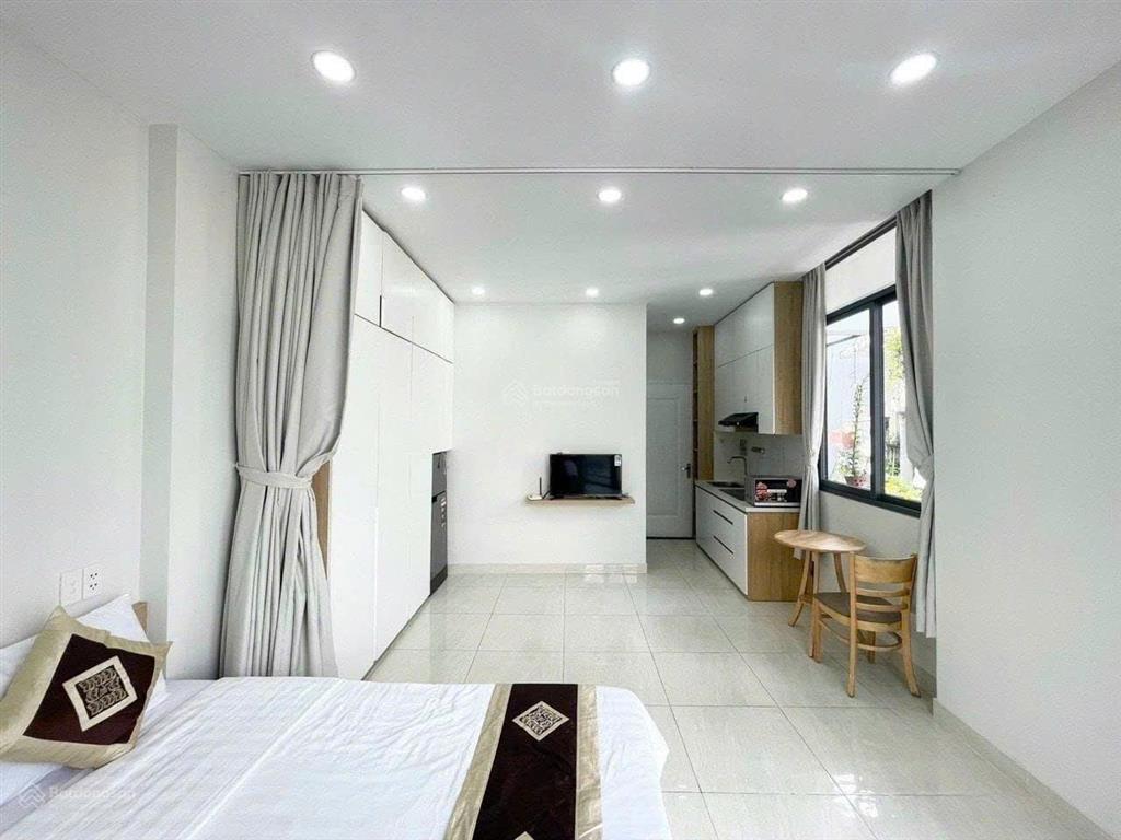 Căn hộ thoáng đẹp lê văn sỹ giao trần quang diệu giá 6 triệu