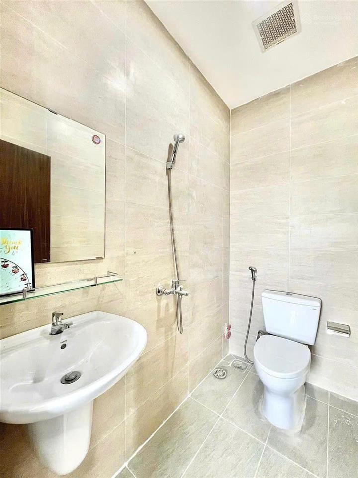 Phòng thoáng đẹp trường chinh giao phan huy ích full tiện nghi giá 3,9 triệu