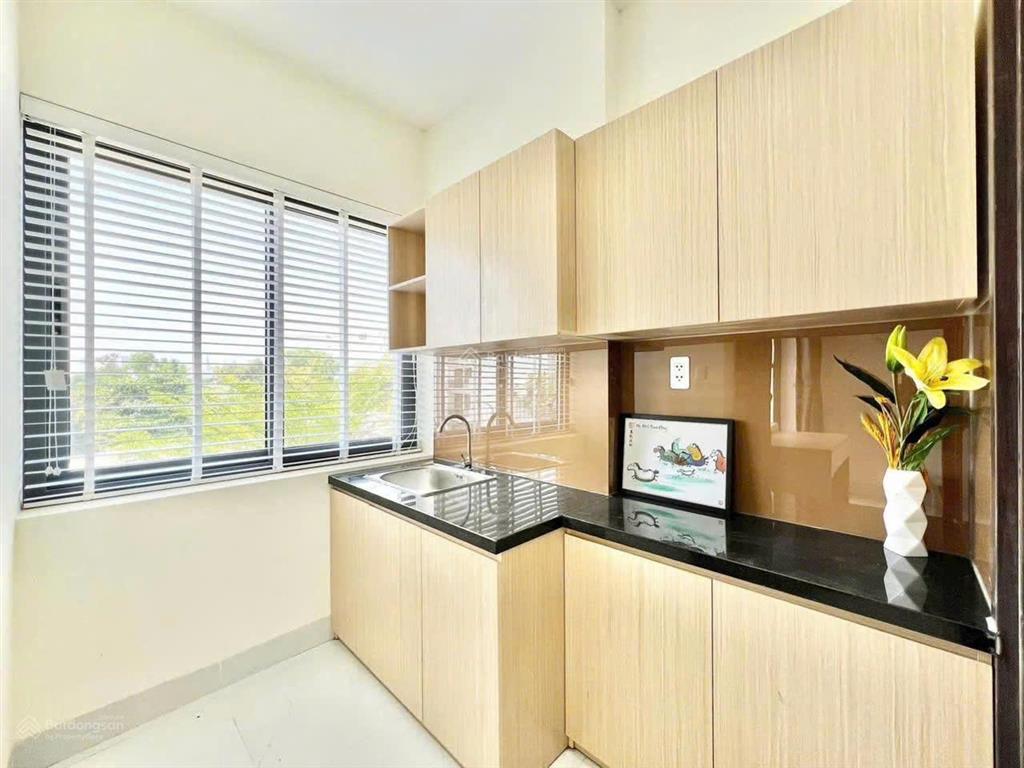 Phòng thoáng đẹp trường chinh giao phan huy ích full tiện nghi giá 3,9 triệu