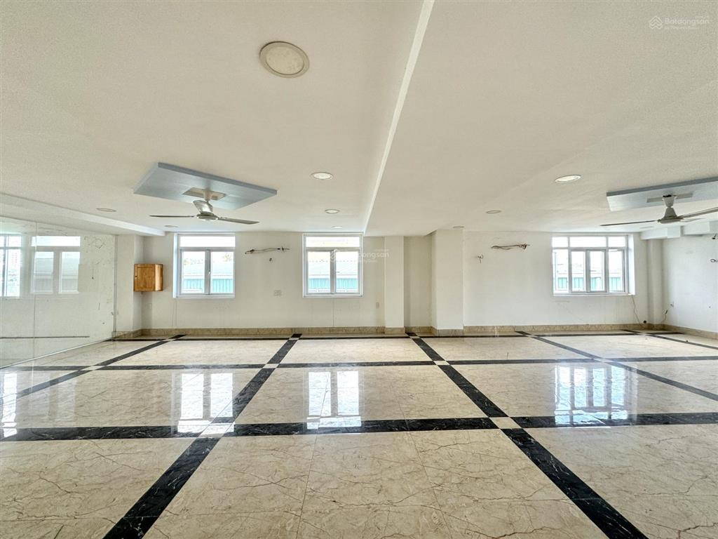 Mặt bằng đẹp quốc lộ 50 giao nguyễn văn linh rộng 100m2 chỉ 7 triệu