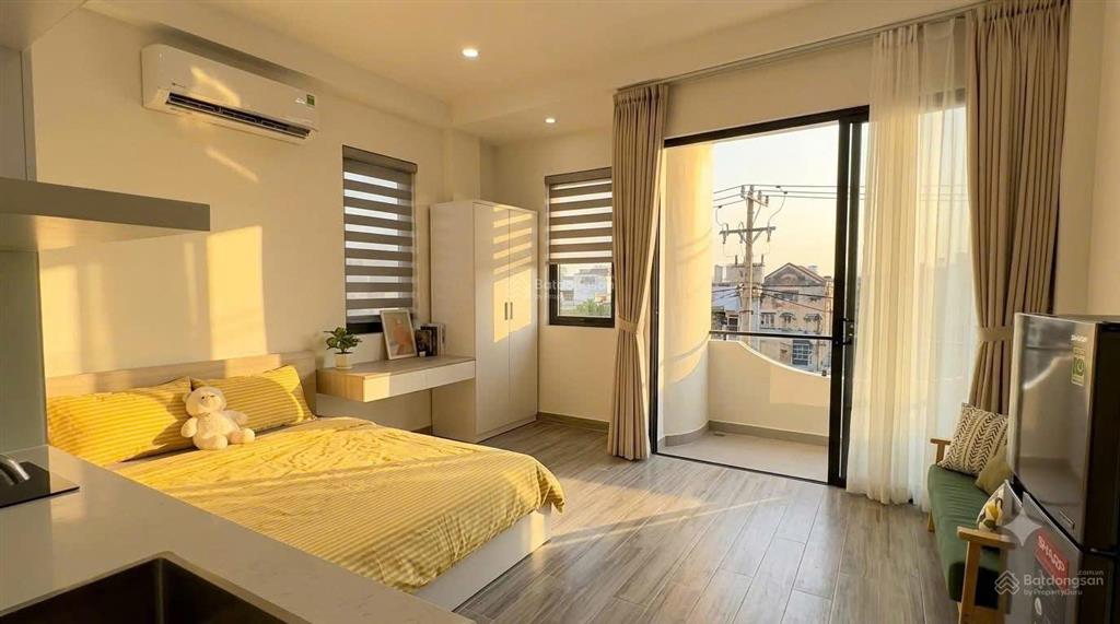 Phòng đẹp ban công mới xây đường an dương vương, full tiện nghi chỉ 5,6 triệu