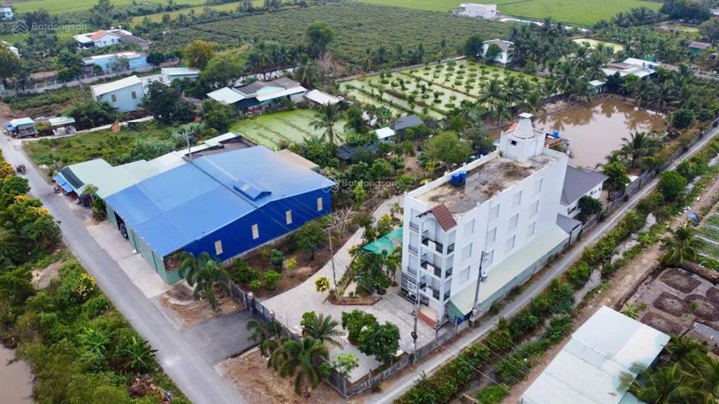 Nhà vườn  nhà yến  có nhà xưởng cho thuê, thu nhập ổn định giá bán hết 29 tỷ