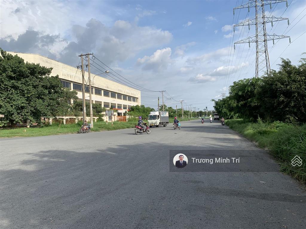 Nhà xưởng khu công nghiệp tân tạo giá tốt  đất 3.700m2 xưởng 2.500m2