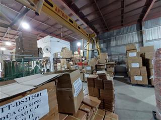 Cho thuê kho bãi phường tân thuận quận 7 dt 200m² xe cont tận cửa.