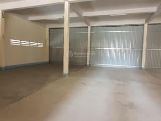Cho thuê nhà xưởng kho bãi quận 7 dt 500m² trần đúc mát.