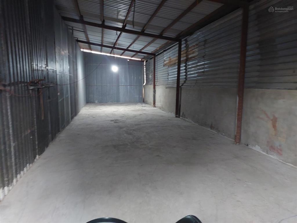 Cho thuê kho nhỏ quận 7 dt 80m2 giá rẻ chỉ 8tr/th