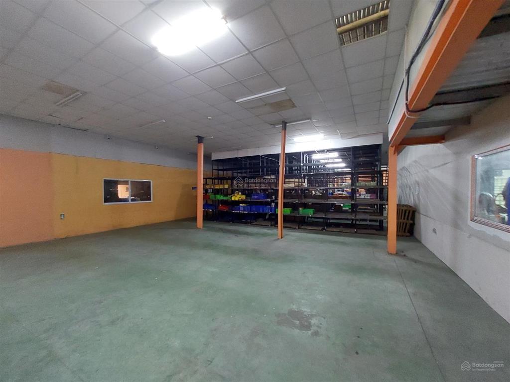 Cho thuê kho quận 7 dt 1000m trần mátđường trần trọng cung, gần kcx tân thuận