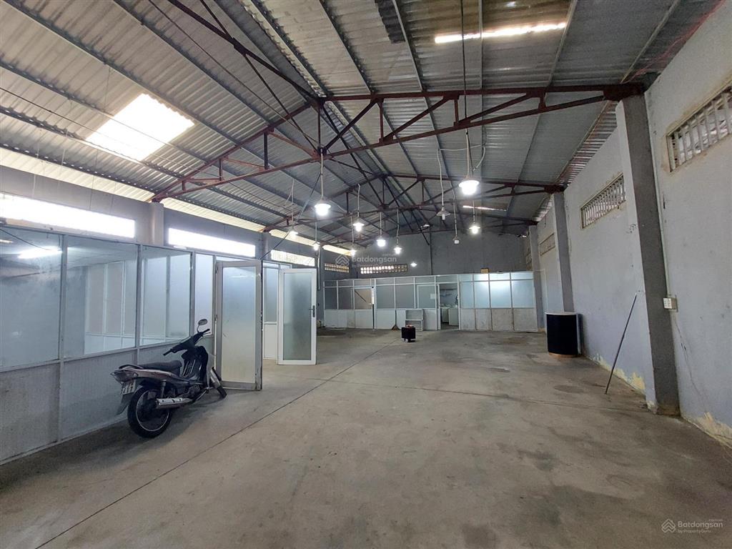 Cho thuê kho 250m2 nguyễn văn linh gần cầu tân thuận  xe container 24/7