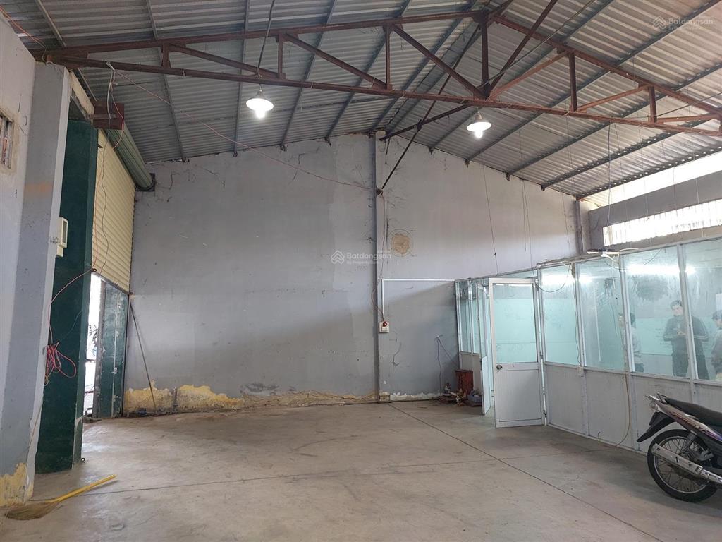Cho thuê kho 250m2 nguyễn văn linh gần cầu tân thuận  xe container 24/7
