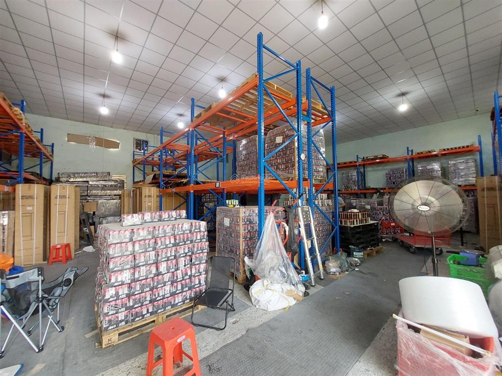 Cho thuê kho 300m2 quận 7 trần trọng cung gần kcx tân thuận giao thông thuận tiện