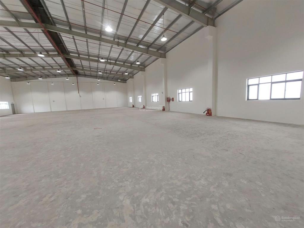 Cho thuê kho 600m nguyễn văn linh, tân thuận, quận 7 gần cầu tân thuận, xe cont 24/7.