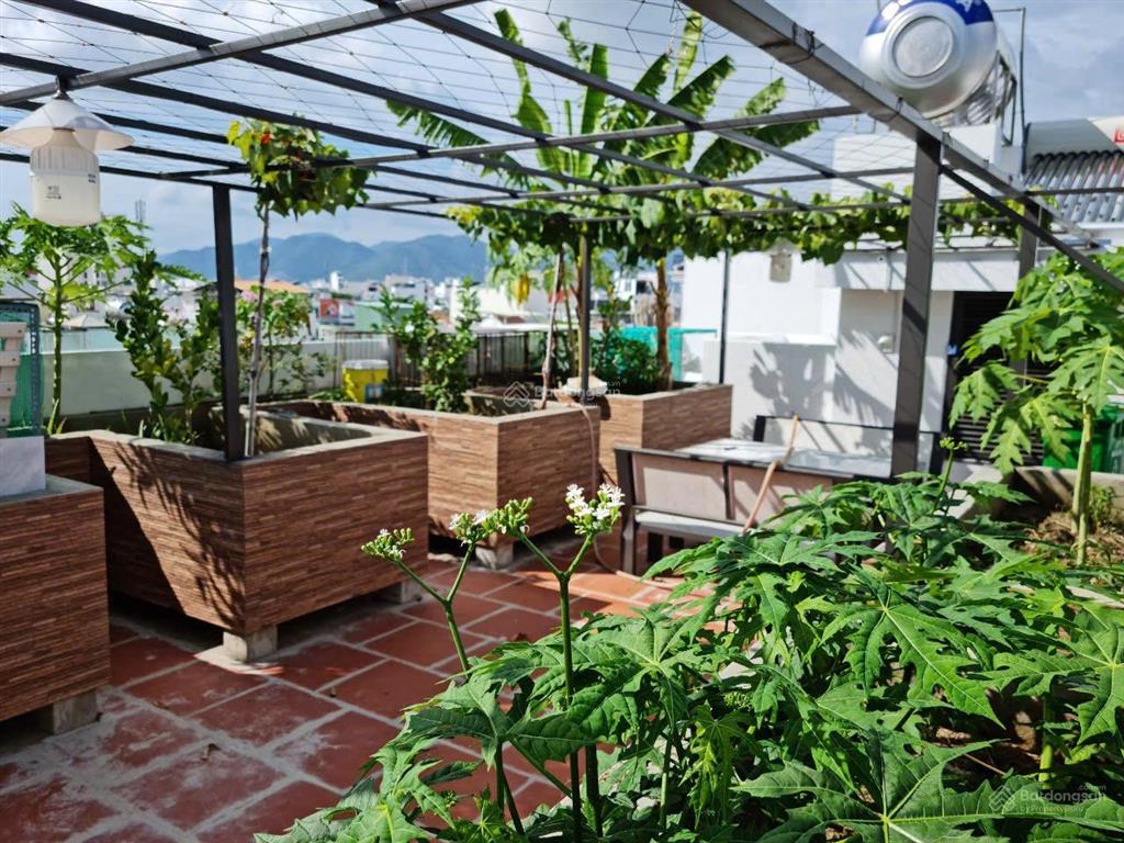 Cần bán biệt thự đường lê chân  nha trang siêu vip giá 28.5 tỷ.