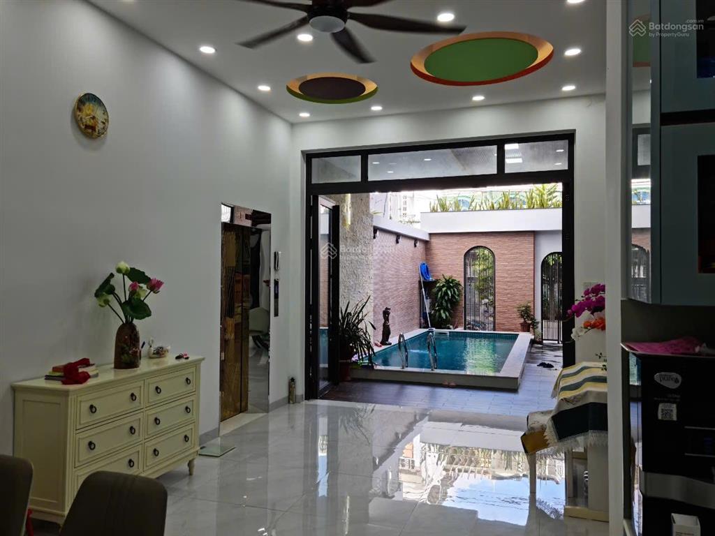 Cần bán biệt thự đường lê chân  nha trang siêu vip giá 28.5 tỷ.