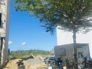 Chính chủ cần bán nhanh lô gói 3 mỹ gia gần ngay bệnh viện, chung cư, trường học giá chỉ 6 tỷ