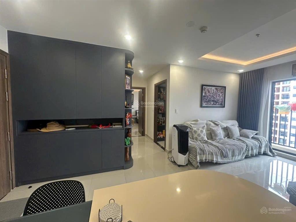 Bán căn hộ 2pn ct9 view hồ cực đẹp full nội thất đẹp