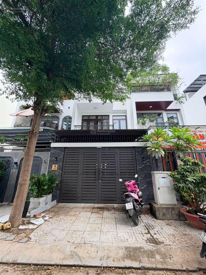 Nhà đẹp rẻ nhất khu đô thị chỉ 7tỷ 850 triệu
bán nhà kđt mỹ gia gói 3 thái xuân full nội thất