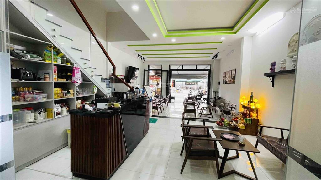 Cho thuê nhà mặt tiền bùi thiện ngộ sát ct4 vcn phước hải giá 30tr/tháng