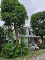 Cần bán căn biệt thự song lập đảo ecopark. diện tích 360m2 vườn rộng