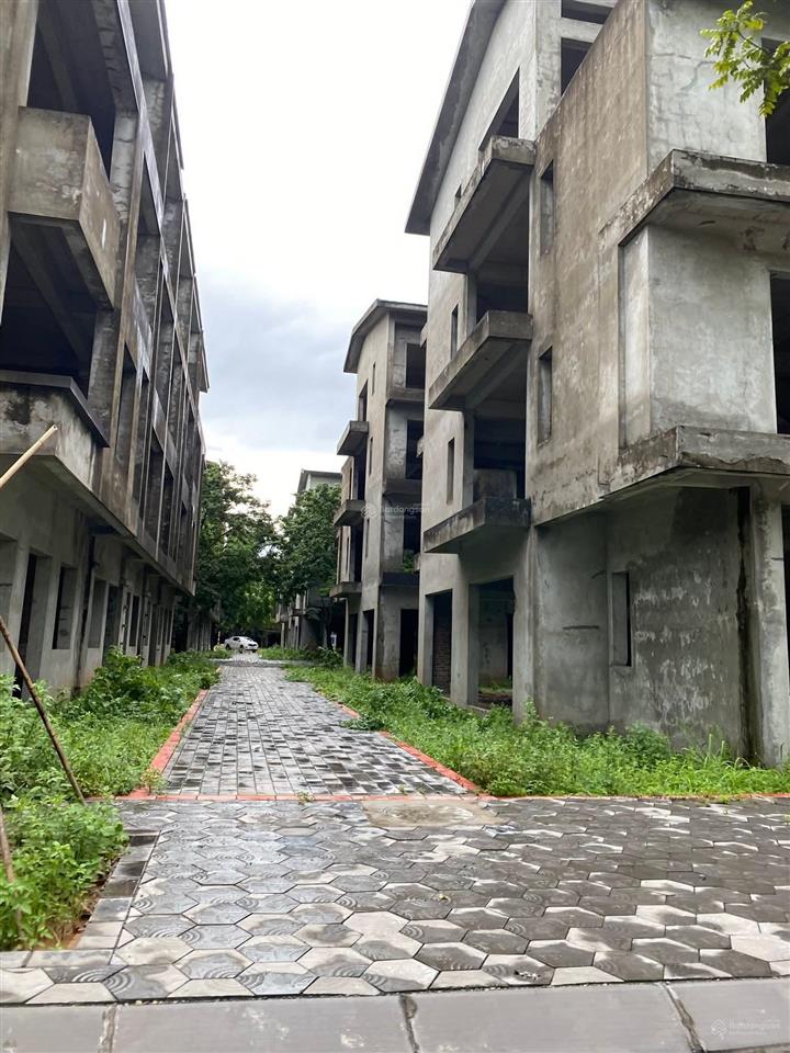 Bán nhà phố vạn tuế 100m2 sổ hồng giá rẻ 15,x tỷ