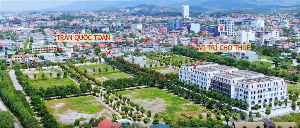Tôi chính chủ cần cho thuê gấp căn liền kề 4 tầng 1 tum, đã hoàn thiện mặt ngoài, dt 175m²