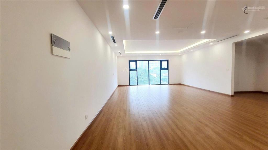Chính chủ cần bán gấp! căn 3pn 140m2 giá 83tr/m2 | bao phí | paragon cầu giấy