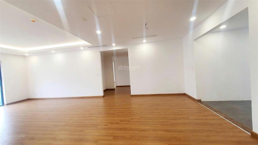 Chính chủ cần bán gấp! căn 3pn 140m2 giá 83tr/m2 | bao phí | paragon cầu giấy