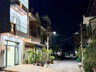 Bán nhà 2 lầu khu tái định cư bửu hòa