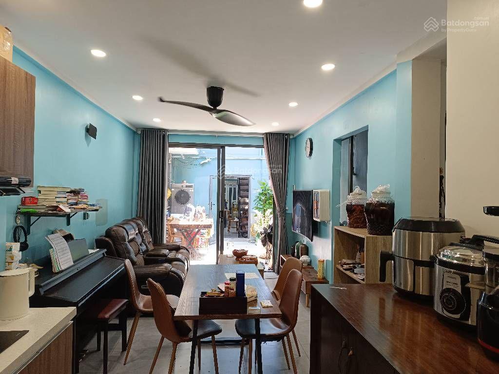 Nhà 2 tầng  nguyễn văn linh, q7  dt 4x20m  giá chỉ nhỉnh 6 tỷ tl cc