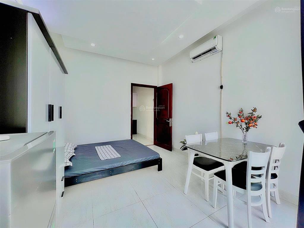 Cho thuê phòng trọ / căn hộ mặt tiền đường số 53  quận 7  50m2  full nt  8,5tr/th